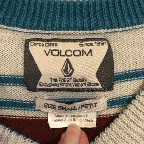 Men’s Volcom striped V-Neck sweater - Picture 3 of 7